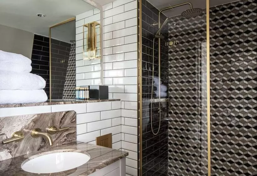 Hotel Henrietta House, A Member Of Radisson Individuals