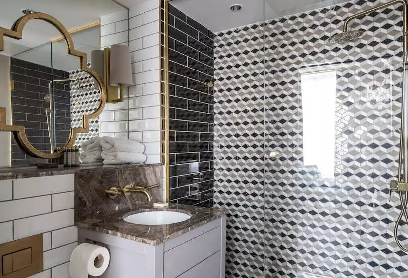 Hotel Henrietta House, A Member Of Radisson Individuals