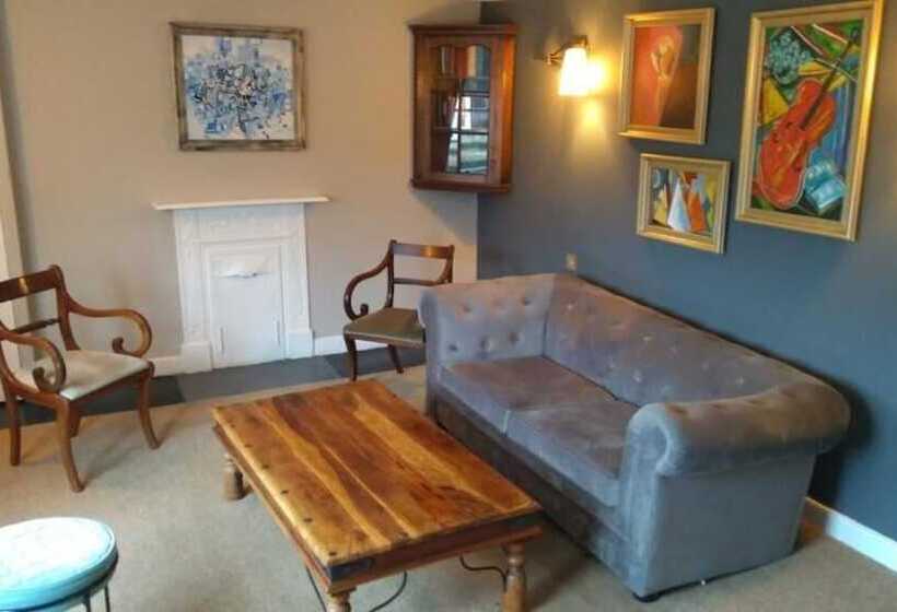 酒店 Henrietta House, A Member Of Radisson Individuals