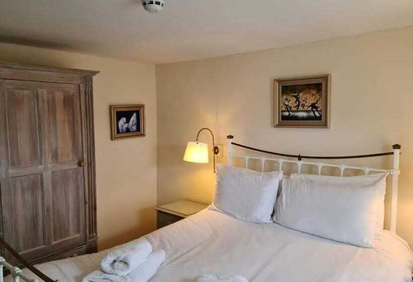 酒店 Henrietta House, A Member Of Radisson Individuals