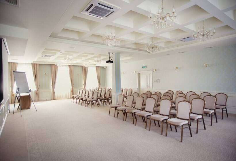 בית מלון כפרי Herman