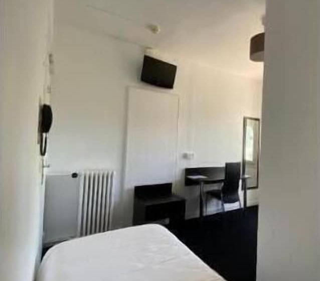 هتل Hôtel Les Tennis Men