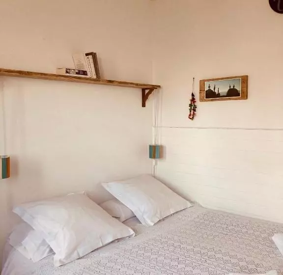 Отель Hôtel Lido Beach