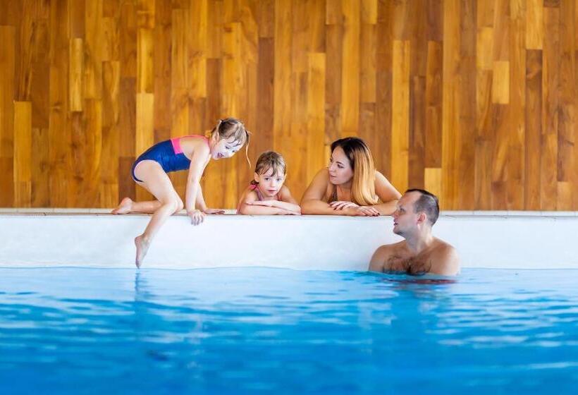 酒店 Jantar Wellness & Spa