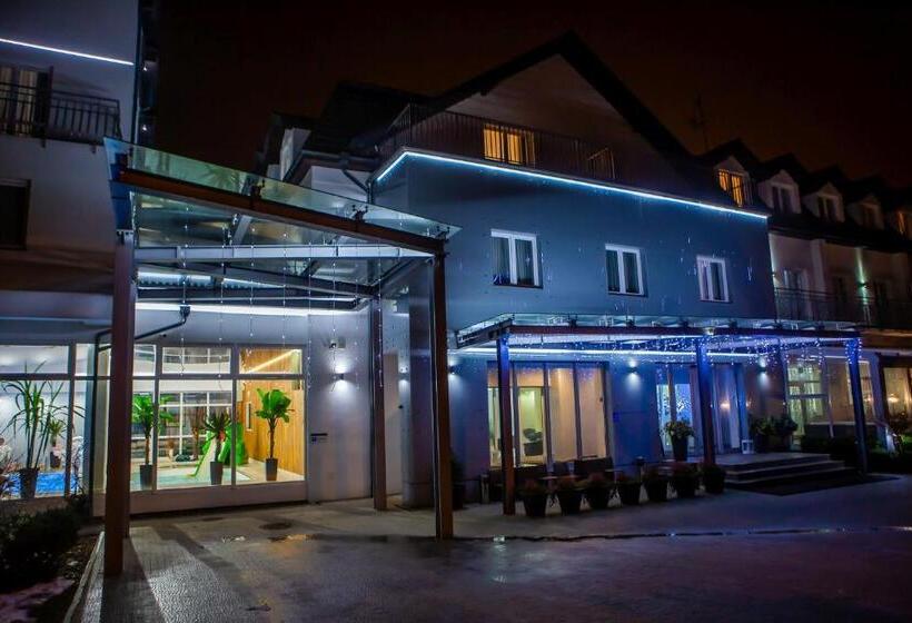 酒店 Jantar Wellness & Spa