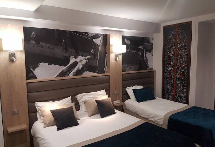 Hotel Logis  Le Christina