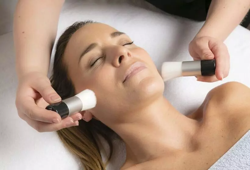 Отель Thalazur Ouistreham   Hôtel & Spa