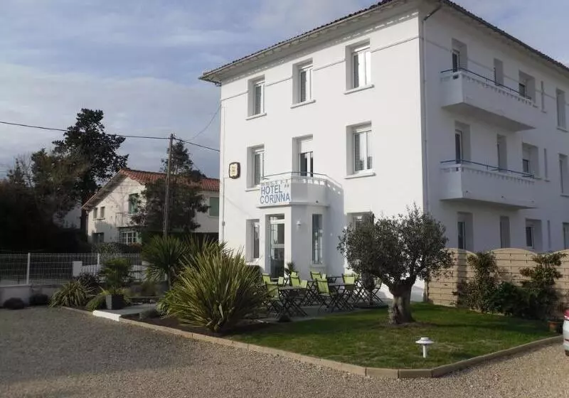 Отель The Originals Access, Hôtel Corinna, Royan