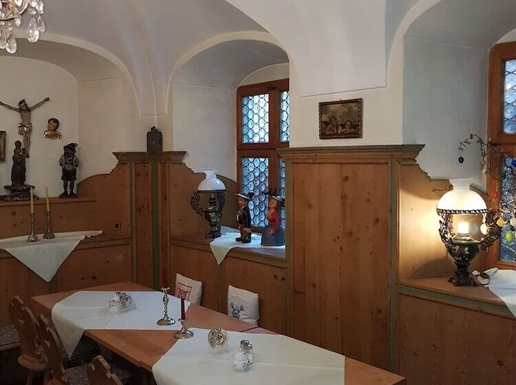 Pensão Gasthof Falkenstein   Metzgerei Schwaiger