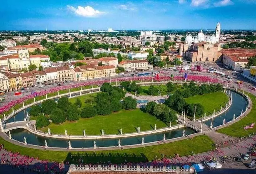 استراحتگاه Le Camp Suite & Spa