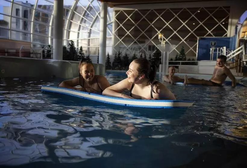 Santa S Resort & Spa Hotel Sani