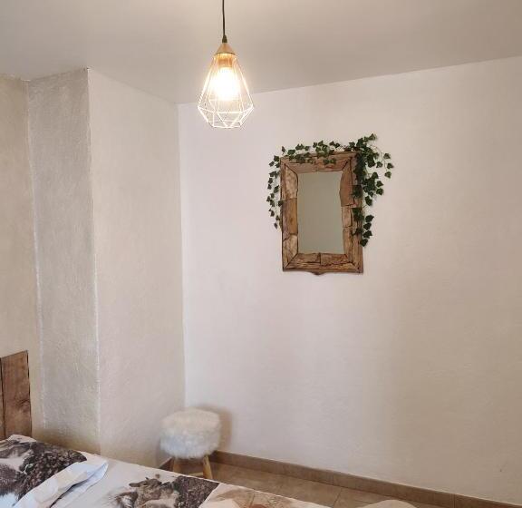 צימר õ 2040 Chambre Mélèze