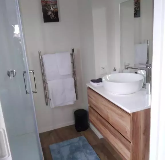 Carters Beach Bed And Breakfast