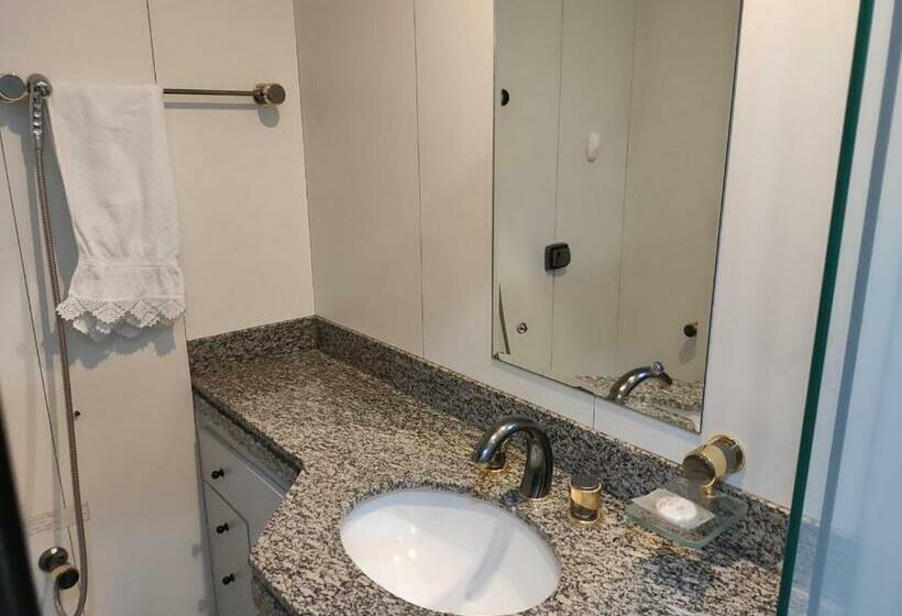 هتل Condominio Metropolitan  Centro De Brasilia A216a