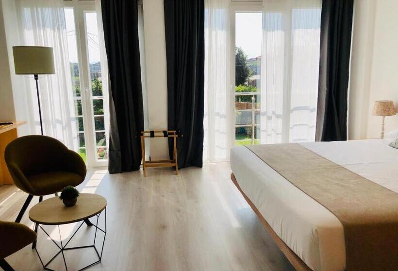 בית מלון כפרי Finca Alcamino