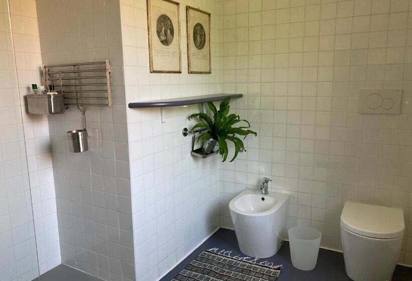 פנסיון La Casa Gialla