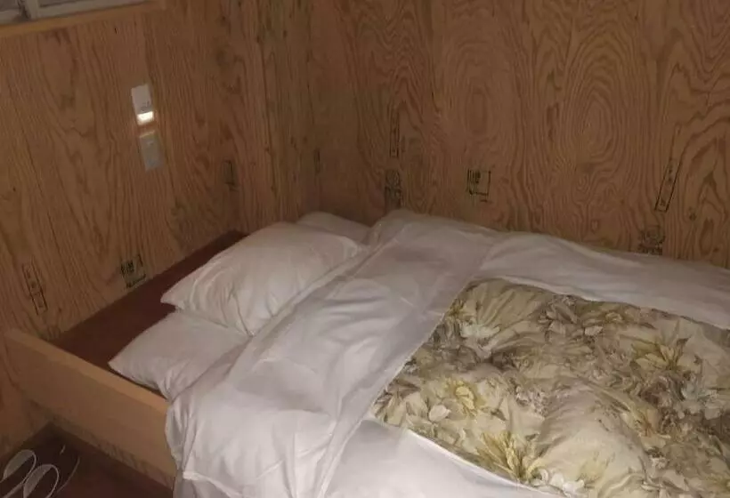 ホテル Guesthouse Otaru Wanokaze Single Room / Vacation Stay 32196