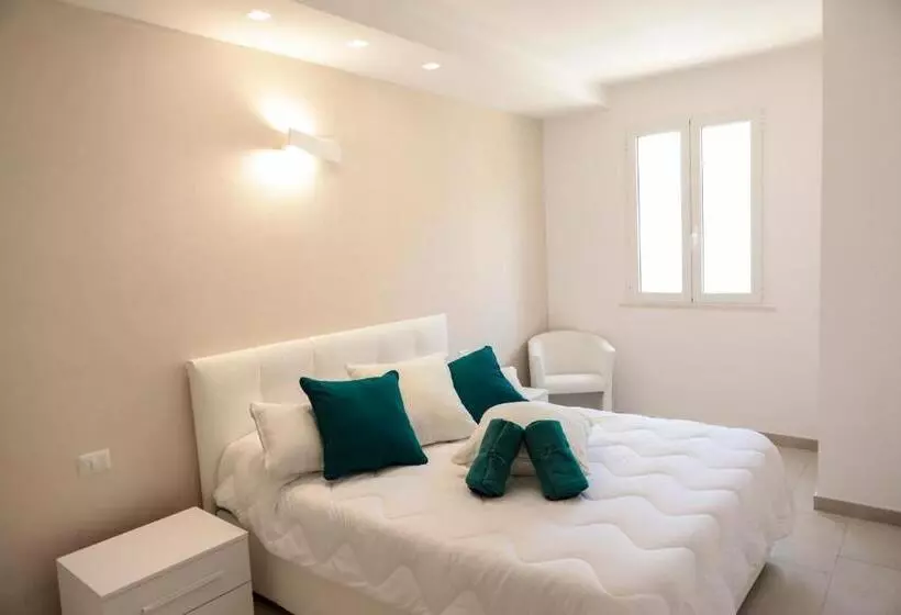 پانسیون The Smerald 2