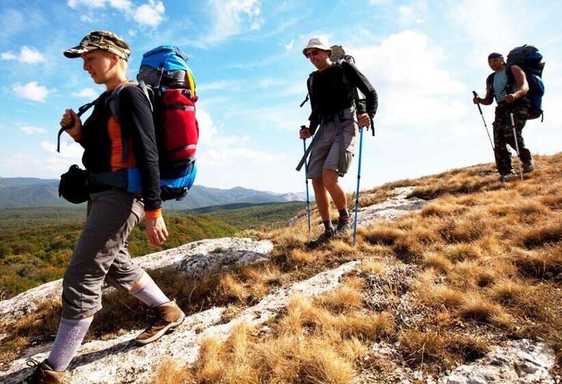 تختخواب و صبحانه Lontani Da Casa Asd