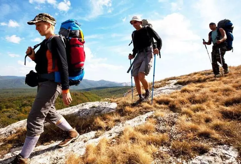 تختخواب و صبحانه Lontani Da Casa Asd