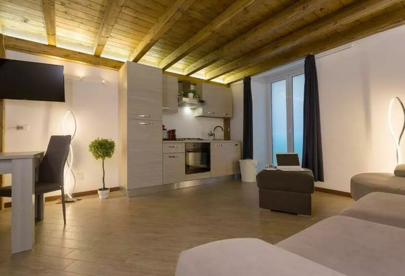 تختخواب و صبحانه Le Suites Del Duomo