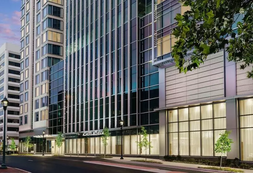 Ac Hotel By Marriott Bethesda Downtown