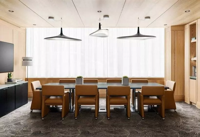 Ac Hotel By Marriott Bethesda Downtown