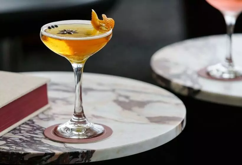 Ac Hotel By Marriott Bethesda Downtown