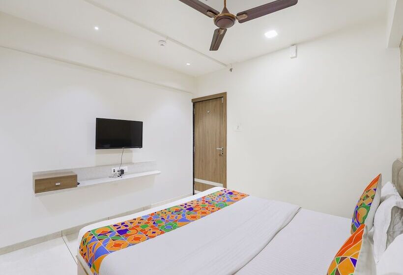 Fabhotel Bharosa Inn