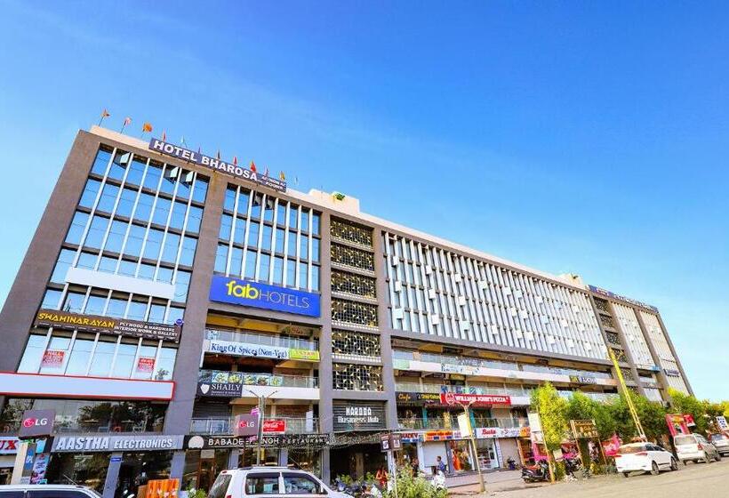 Fabhotel Bharosa Inn