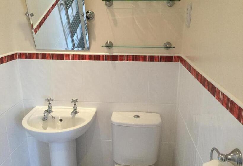 פנסיון Colebrooke House