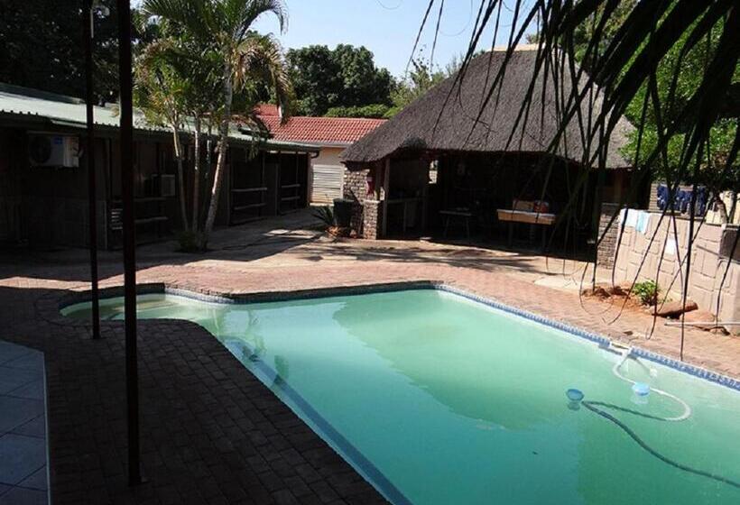 פנסיון Lephalale Guest House