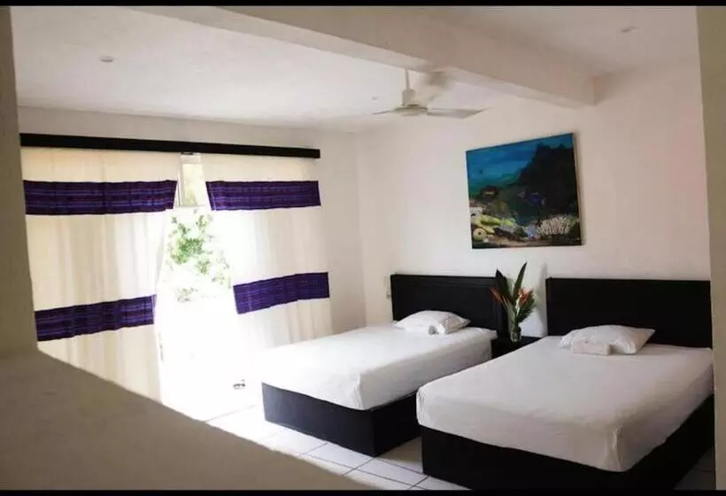 ペンション Room In Guest Room Apartment With Blacony And Sea View