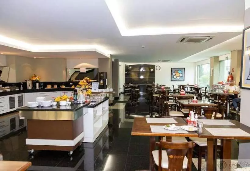 Aamiaismajoitus (B&B) Grand Park