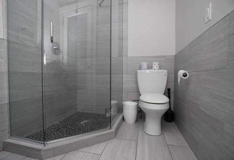 Charming & Stylish Studio On Beacon Hill #2