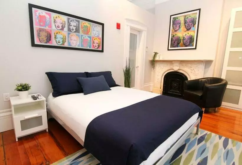 Charming & Stylish Studio On Beacon Hill #8