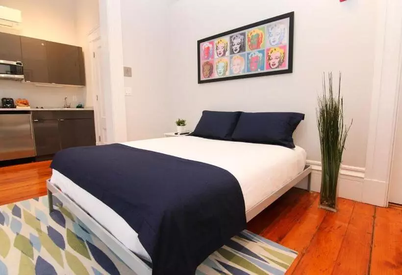 Charming & Stylish Studio On Beacon Hill #8