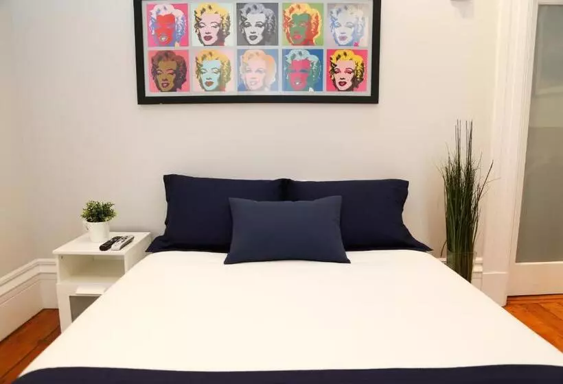 Charming & Stylish Studio On Beacon Hill #8