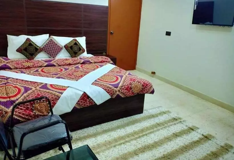 پانسیون Clifton Lodge