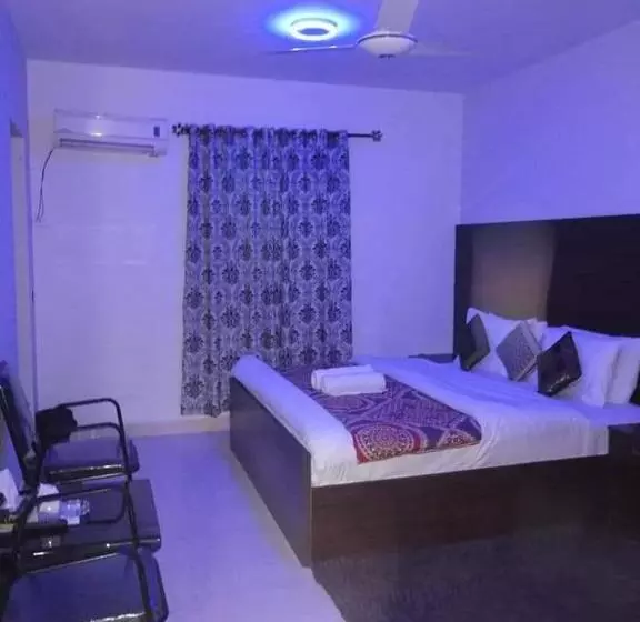 پانسیون Clifton Lodge