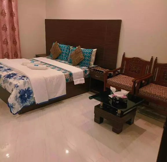 پانسیون Clifton Lodge