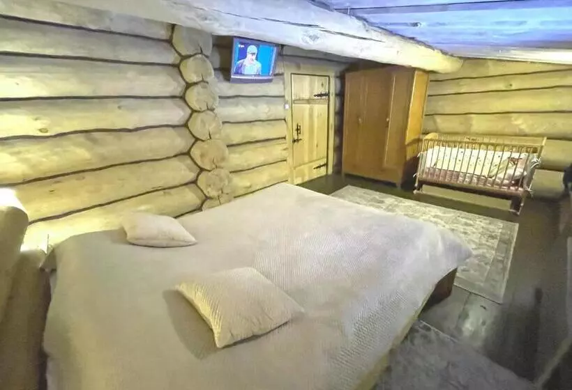 Majatalo Forest Hut Stariy Prud