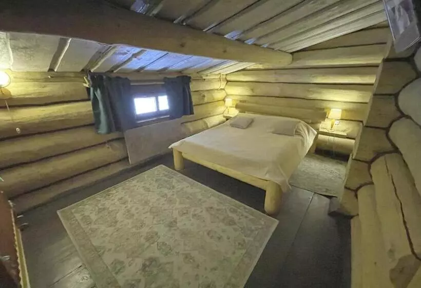 Majatalo Forest Hut Stariy Prud