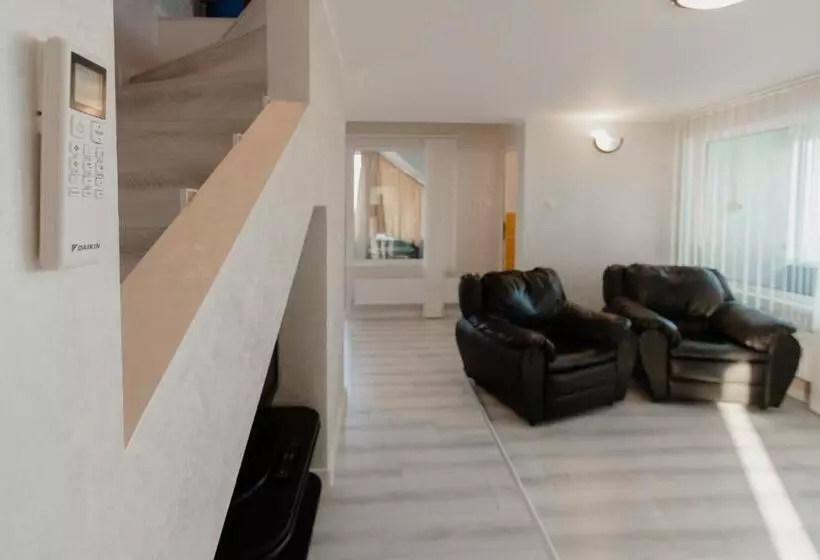ペンション Vila Plaja Azur