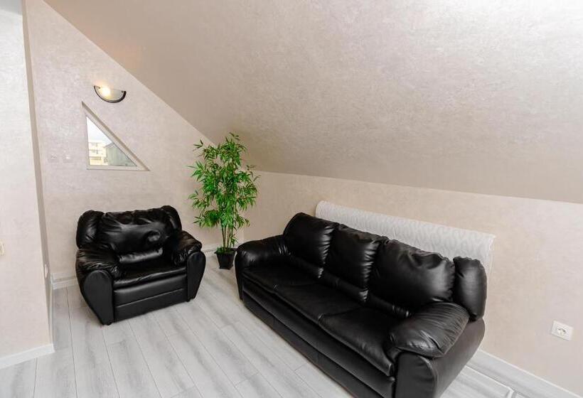 پانسیون Vila Plaja Azur