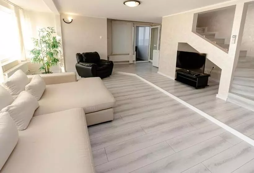 ペンション Vila Plaja Azur