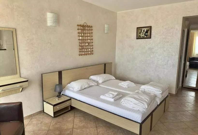 ペンション Vila Plaja Azur