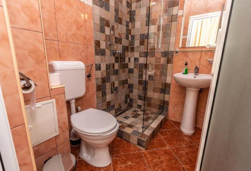 پانسیون Vila Plaja Azur