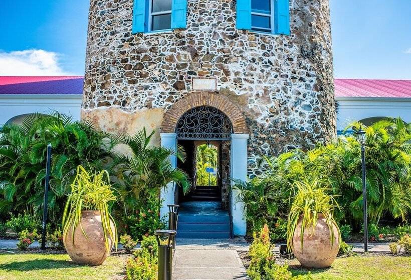 استراحتگاه Hilltop Villas At Bluebeard S Castle