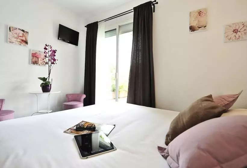 هتل Amadour Hôtel